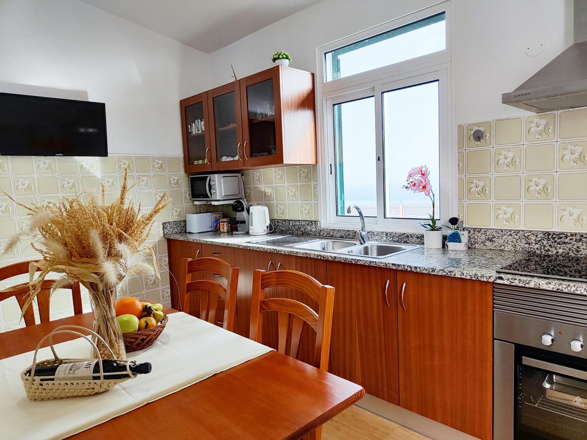 Gateone Al Airport View House Villa Machico  Eksteriør bilde